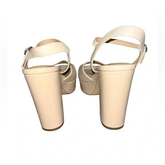 Marc Fisher Decry Platform High Heels Size 8 Like New - Picture 5 of 7